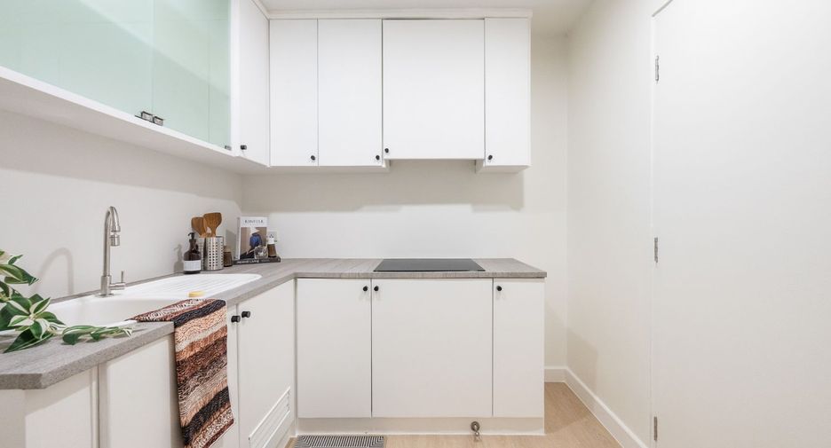 For sale 2 bedrooms condo in Bang Na, Bangkok