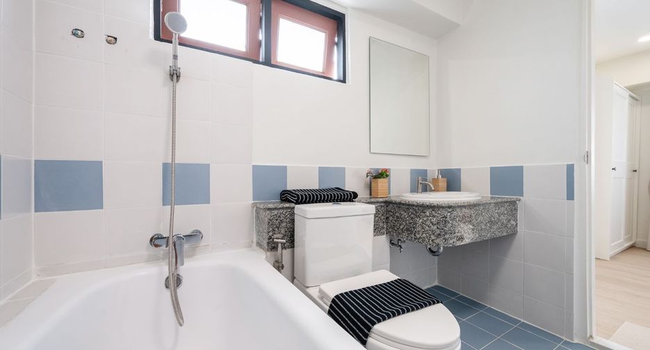 For sale 2 bedrooms condo in Bang Na, Bangkok