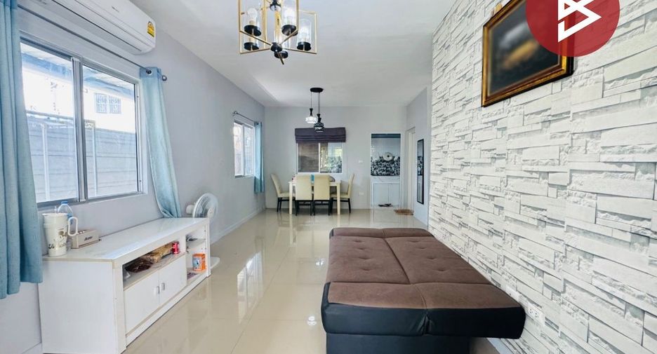 For sale 3 bedrooms townhouse in Mueang Pathum Thani, Pathum Thani