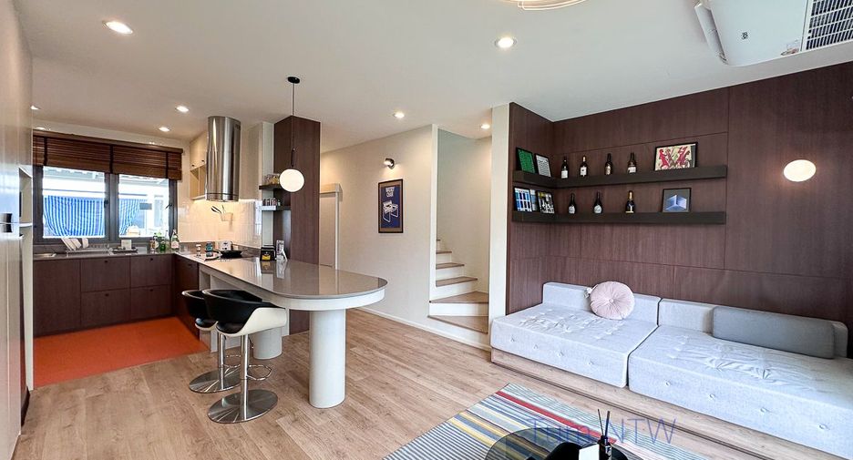 ขาย 3 ห้องนอน ทาวน์เฮ้าส์ ใน หางดง, เชียงใหม่