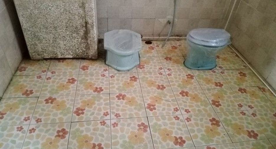 Продажа 1 кровать дом в Tha Tako, Накхонсаван