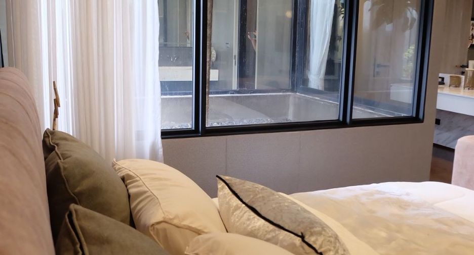 For sale 5 bedrooms house in Prawet, Bangkok