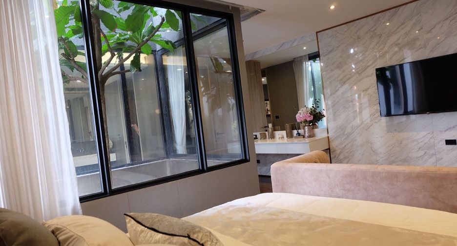 For sale 5 bedrooms house in Prawet, Bangkok