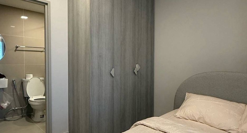For rent 1 bed condo in Huai Khwang, Bangkok