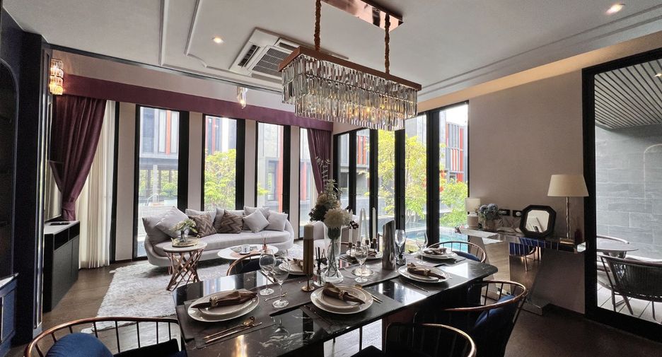 For sale 4 bedrooms house in Prawet, Bangkok