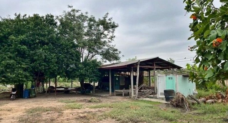 À vendre terrain à Hankha, Chainat