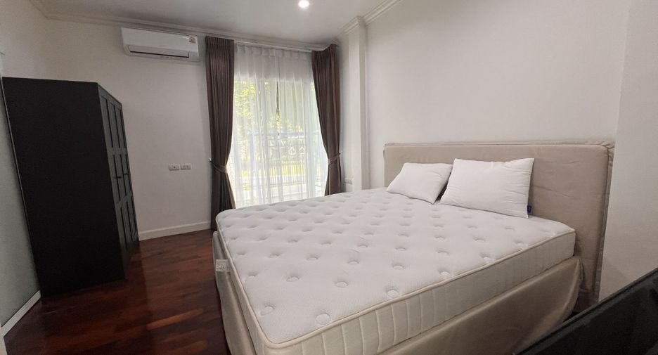 For rent 4 bedrooms house in Saphan Sung, Bangkok