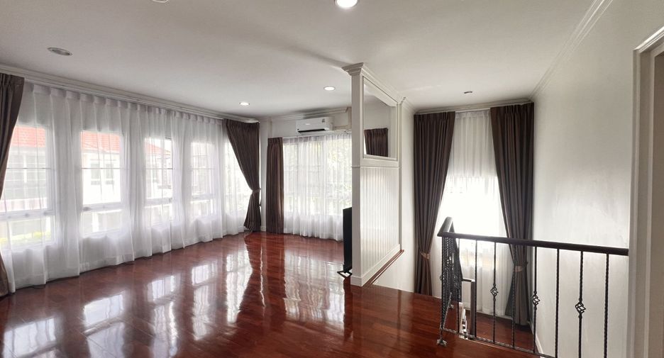 For rent 4 bedrooms house in Saphan Sung, Bangkok