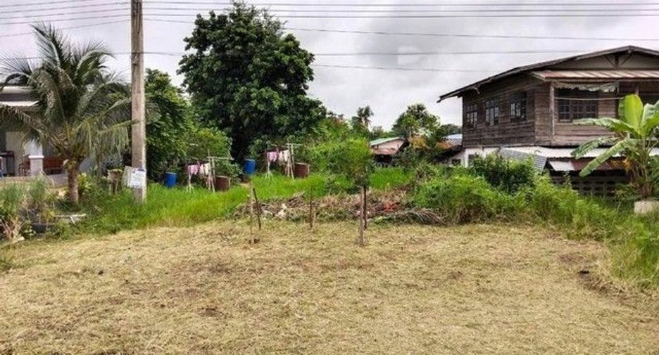 Продажа Участок в Khlong Lan, Кампхэнгпхет