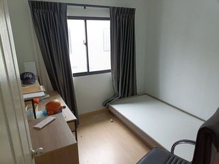 Reihenhaus zum Kauf mit 1 Zimmer in Bang Phli, Samut Prakan