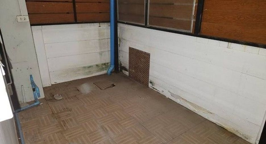 Casa adosada en venta de 1 habitaciones en Bang Bua Thong, Nonthaburi