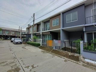 ขาย 1 เตียง ทาวน์เฮ้าส์ ใน ธัญบุรี, ปทุมธานี