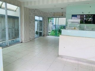 Reihenhaus zum Kauf mit Studio in Bang Phli, Samut Prakan