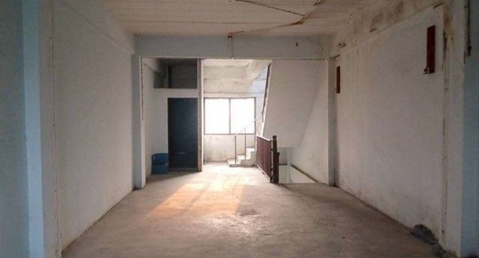 For sale 1 bed retail Space in Bang Len, Nakhon Pathom