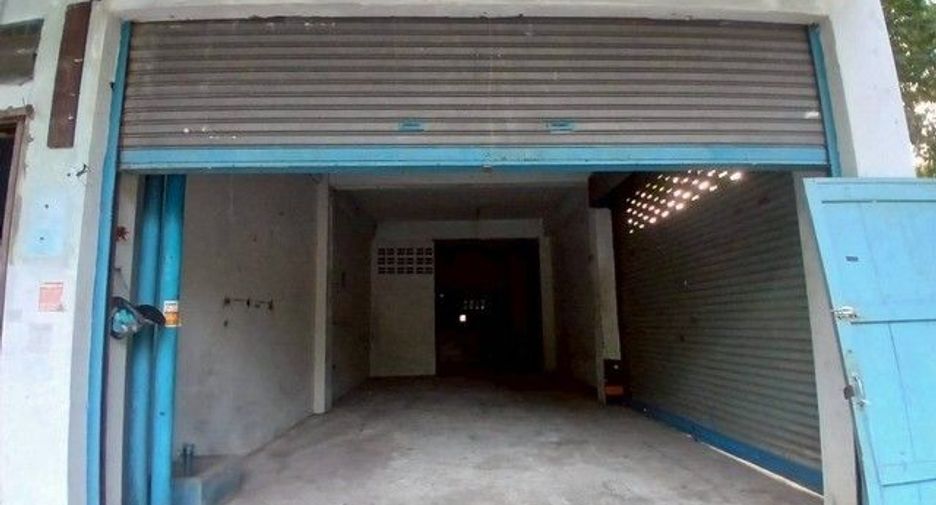 For sale 1 bed retail Space in Bang Len, Nakhon Pathom