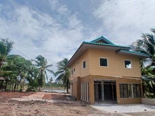 出售 1 卧室 独立屋 在 Mueang Samut Sakhon, Samut Sakhon