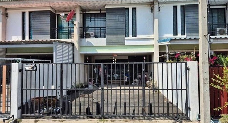 For sale 1 Beds townhouse in Mueang Samut Sakhon, Samut Sakhon