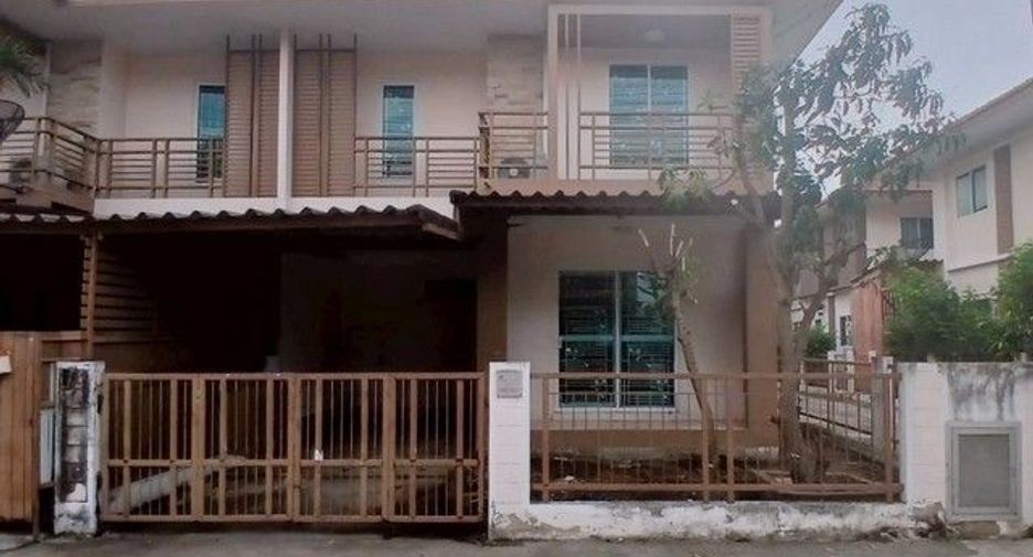For sale 1 Beds townhouse in Mueang Samut Sakhon, Samut Sakhon
