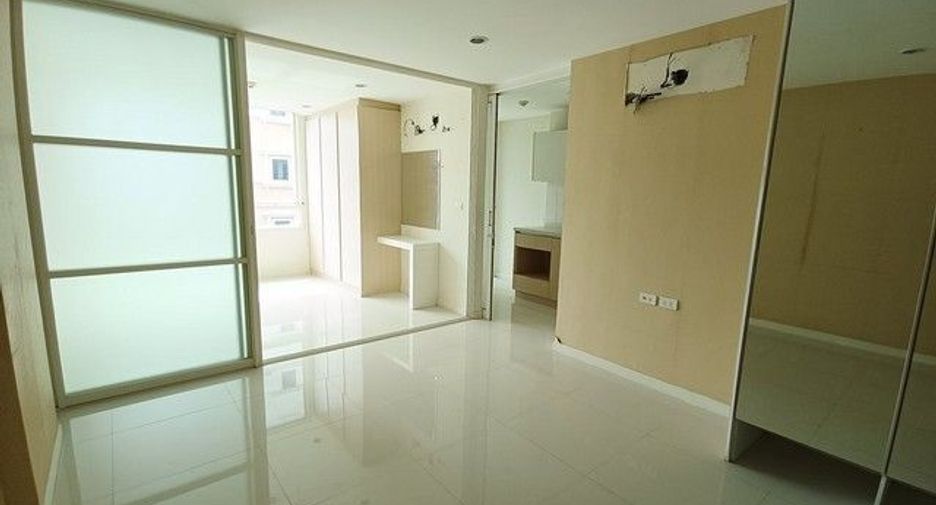 For sale 1 bed condo in Prawet, Bangkok