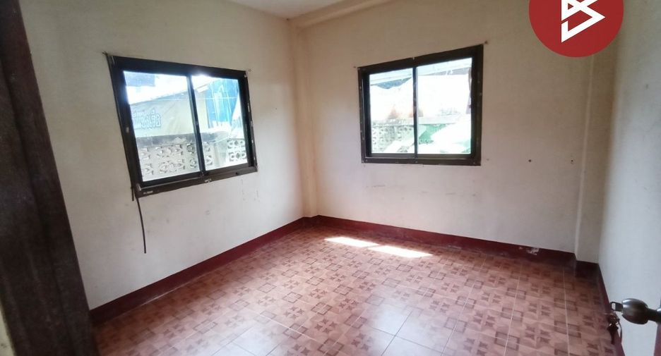 For sale studio townhouse in Bang Bua Thong, Nonthaburi