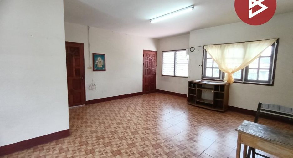 For sale studio townhouse in Bang Bua Thong, Nonthaburi