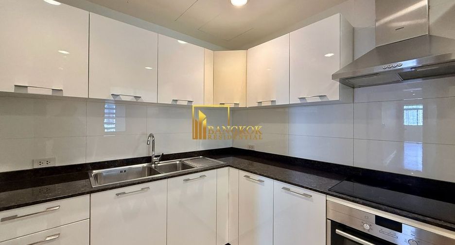 For rent 3 bedrooms condo in Watthana, Bangkok