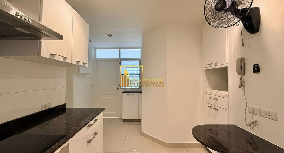For rent 3 bedrooms condo in Watthana, Bangkok