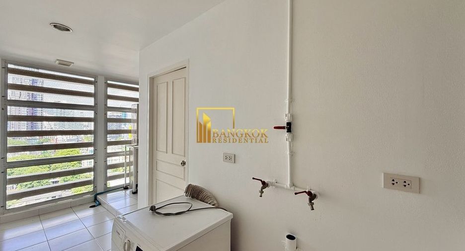 For rent 3 bedrooms condo in Watthana, Bangkok