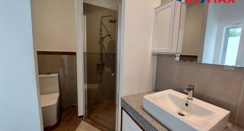 Casa en venta de 3 habitaciones en Huay Yai, Pattaya