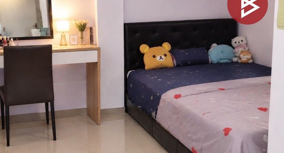 For sale 3 ベッドルーム townhouse in Bangkok Noi, Bangkok