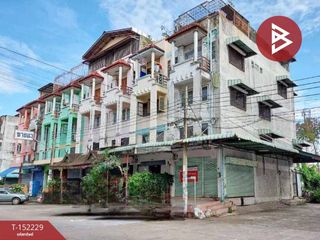 For sale 4 bedrooms retail Space in Min Buri, Bangkok