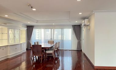 Condo en alquiler de 4 habitaciones en Watthana, Bangkok