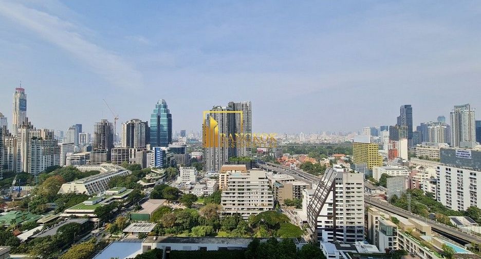 For rent 1 bed condo in Pathum Wan, Bangkok