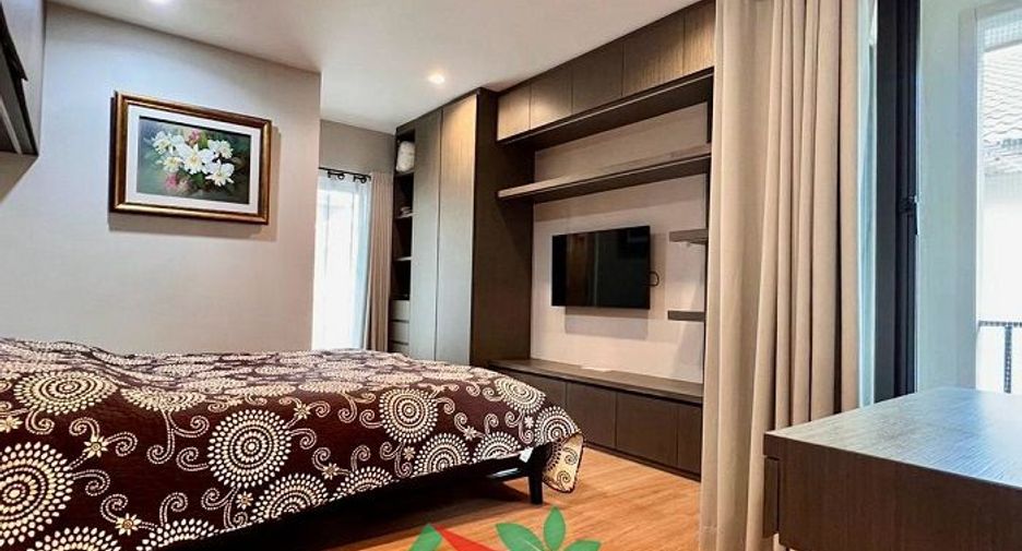 Casa en venta de 4 habitaciones en Don Mueang, Bangkok