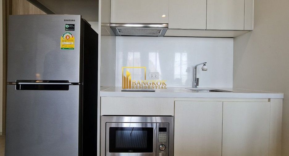 For rent 1 bed condo in Pathum Wan, Bangkok