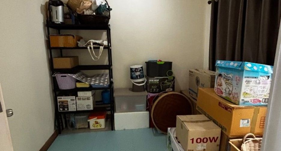 For sale 4 bedrooms townhouse in Bang Phli, Samut Prakan