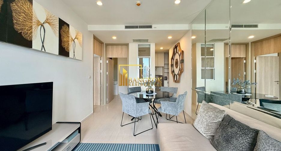 For rent 2 bedrooms condo in Pathum Wan, Bangkok