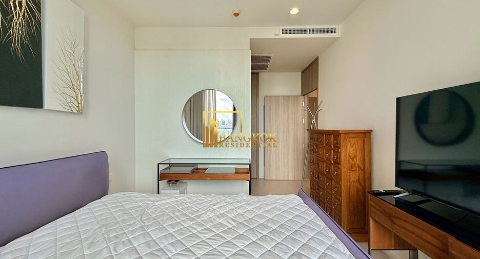 For rent 2 bedrooms condo in Pathum Wan, Bangkok