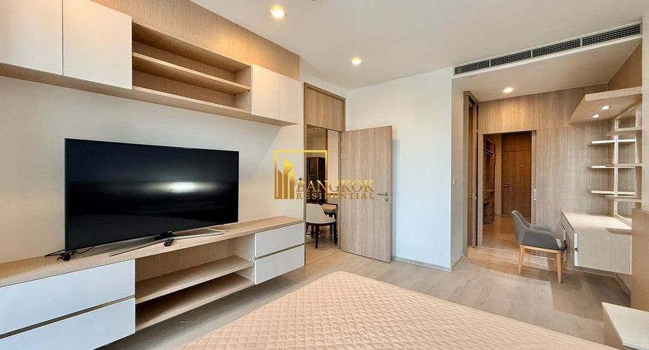 For rent 2 bedrooms condo in Pathum Wan, Bangkok