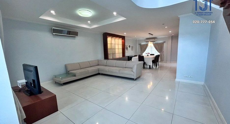 For sale 4 bedrooms house in Bang Phli, Samut Prakan