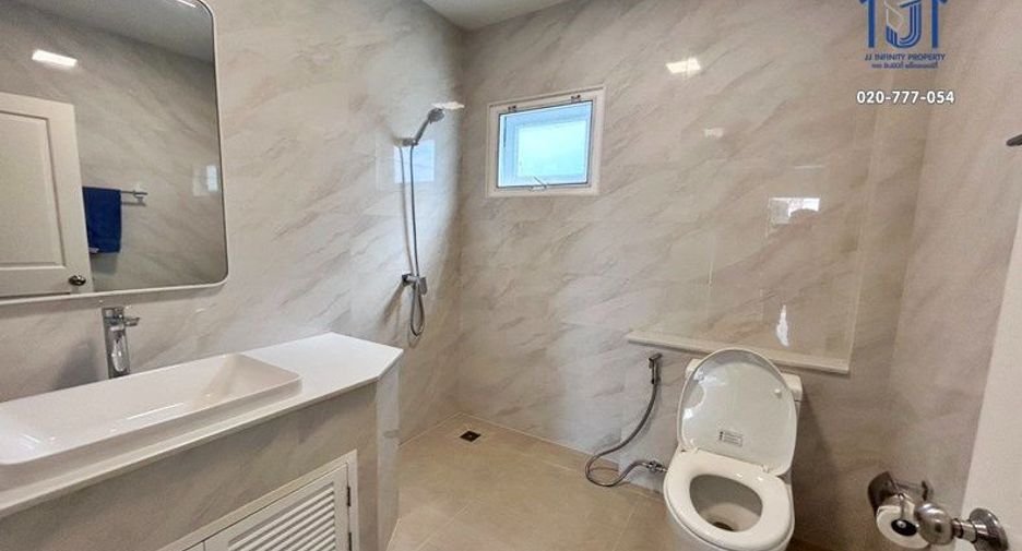 For sale 4 bedrooms house in Bang Phli, Samut Prakan