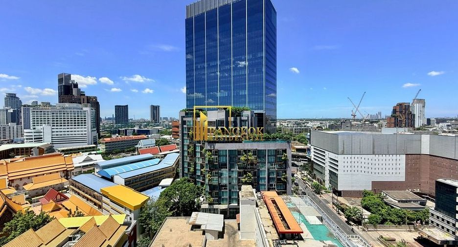 For rent そして for sale 2 ベッドルーム condo in Khlong Toei, Bangkok