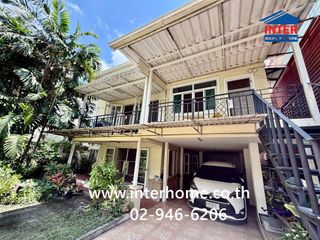 For sale 3 bedrooms house in Phaya Thai, Bangkok