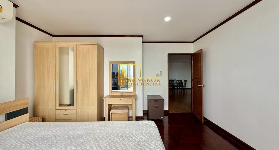 À louer 2 chambres condo à Watthana, Bangkok
