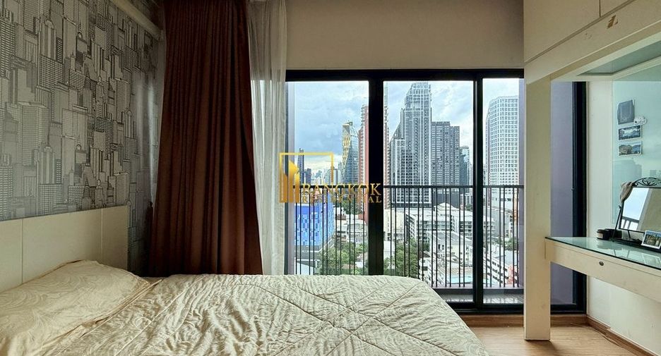 À louer 3 chambres condo à Khlong Toei, Bangkok