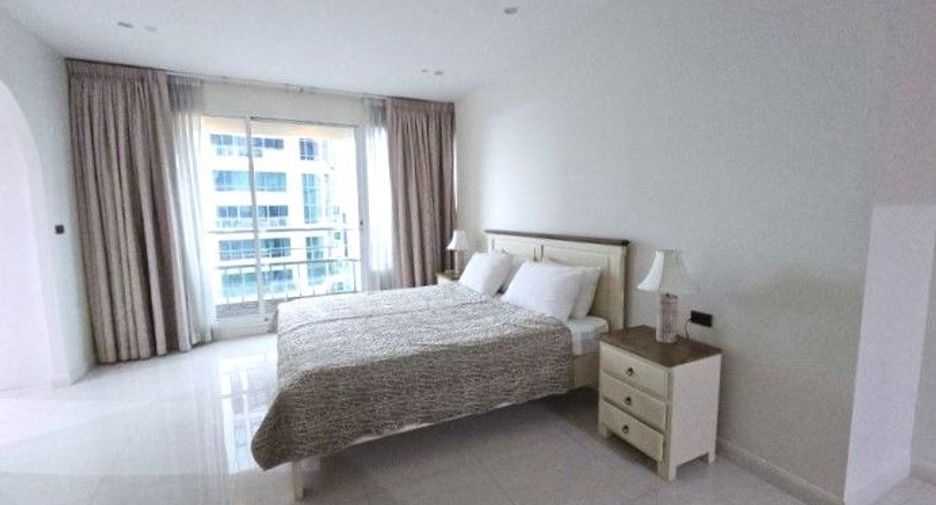 For sale 4 bedrooms condo in Khlong Toei, Bangkok