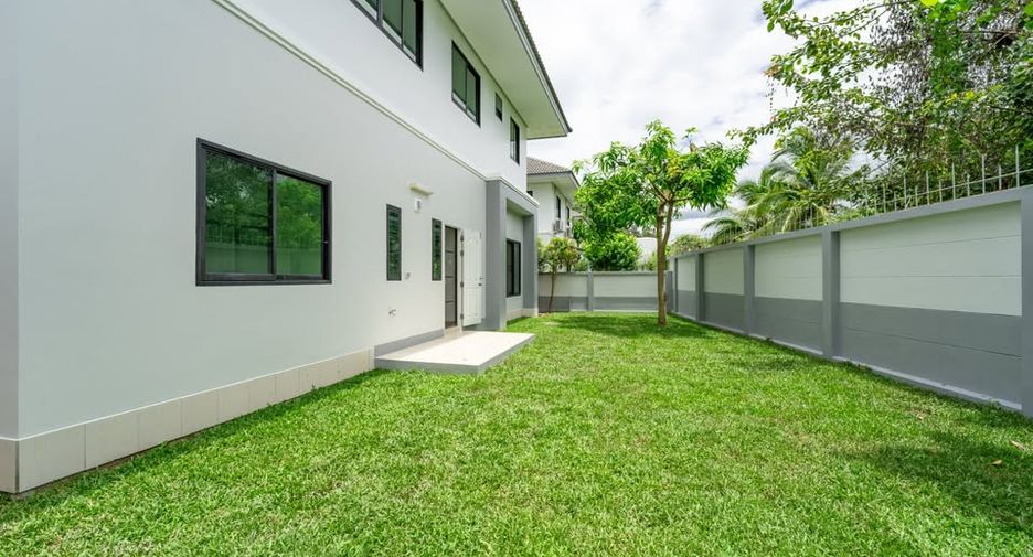 For sale 4 bedrooms house in Hang Dong, Chiang Mai