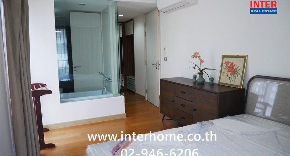 À vendre 2 chambres condo à Watthana, Bangkok