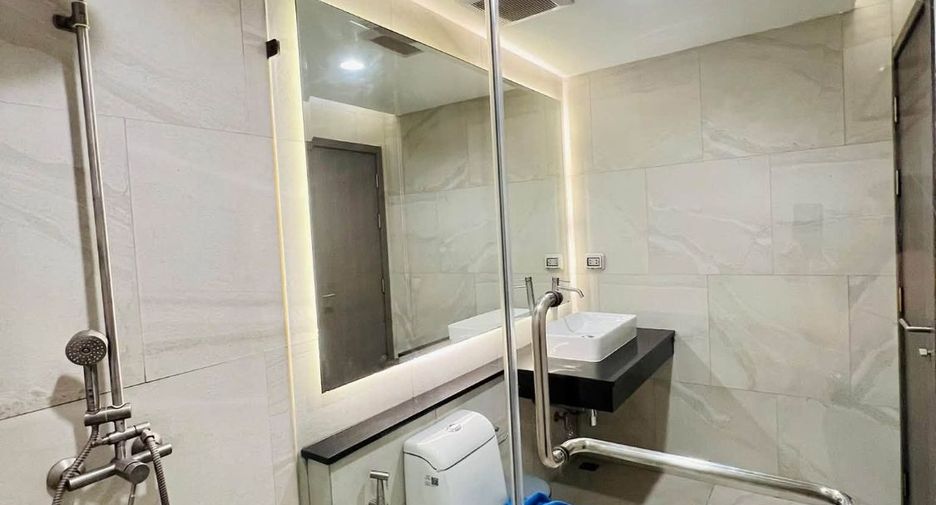 À louer 2 chambres condo à Bang Lamung, Chonburi