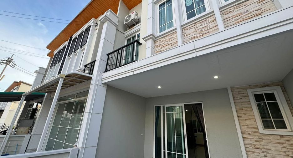 Haus zur Miete mit 4 Zimmer in Bang Lamung, Chonburi